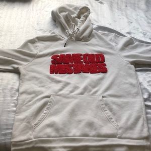Berskha hoodie